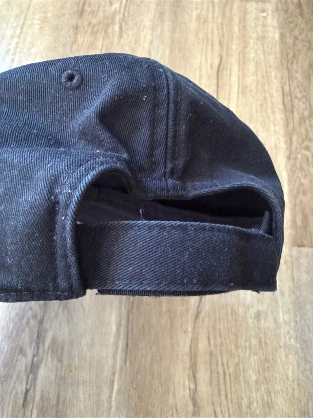 Moncler Black hat baseball Cap with Cream Logo Patch